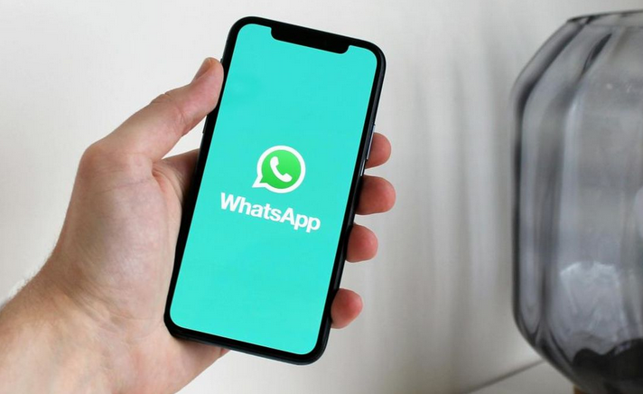 Cara Membaca Pesan WhatsApp Tanpa Centang Biru